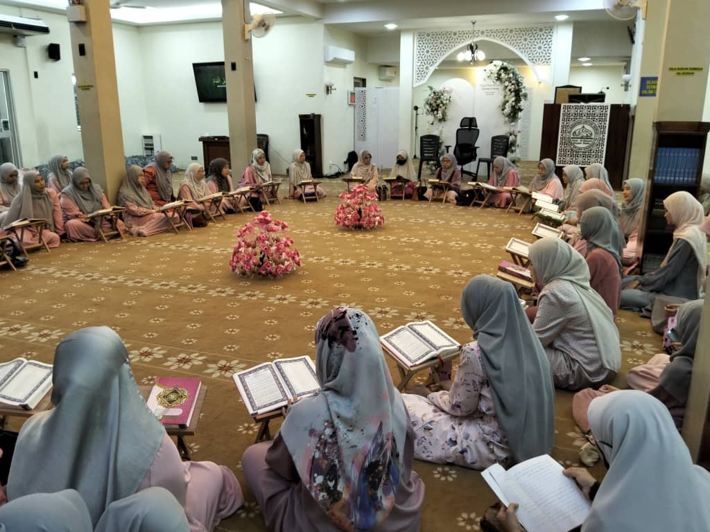 Majlis Khatam Al-Quran Muslimat dan Remaja SAH 2026/1447H 